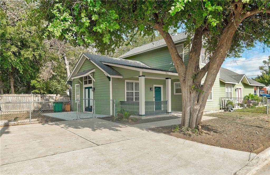 2911 5th St - Photo 1