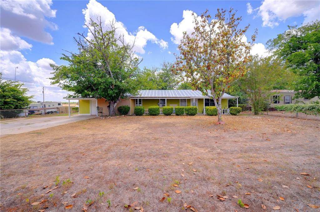 300 Oakview Rd - Photo 1