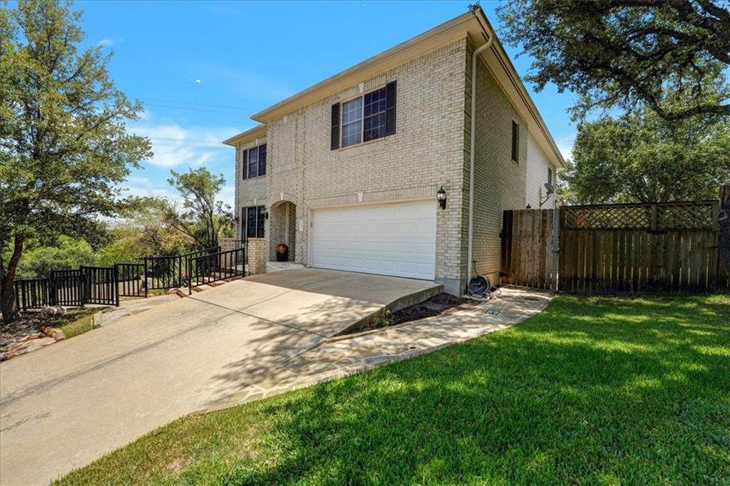 1105 Bowie Rd - Photo 1