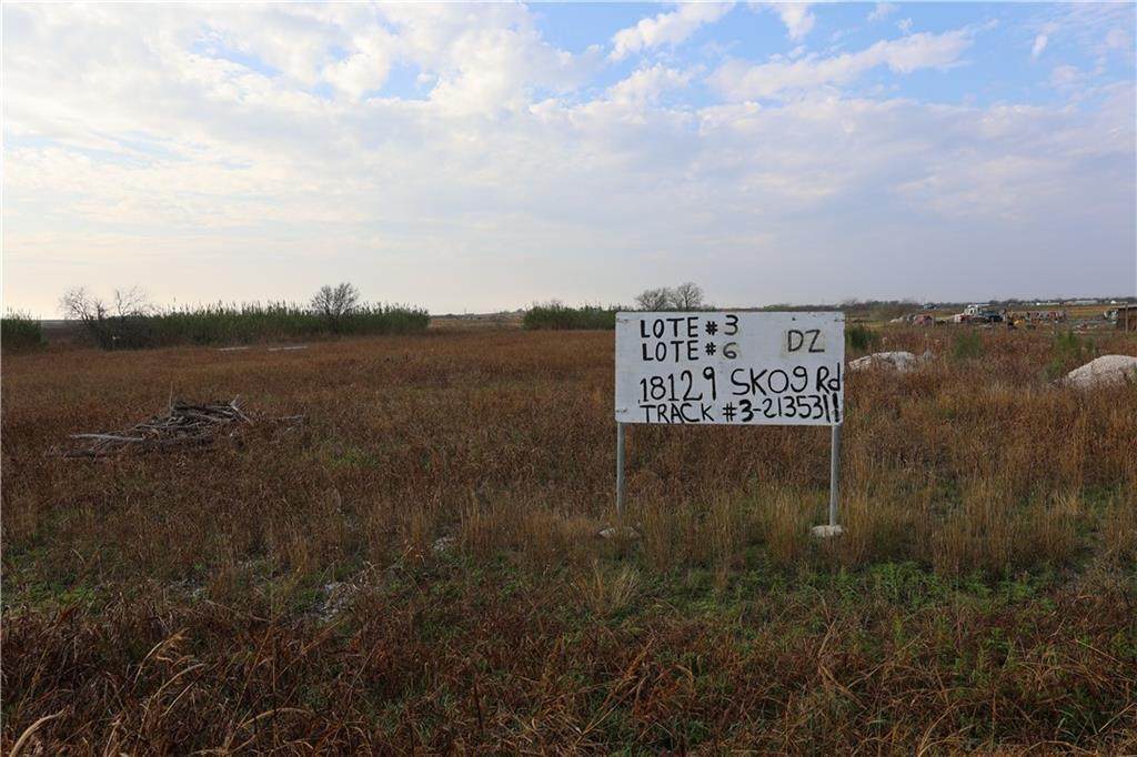 18129 Skog Rd - Photo 1