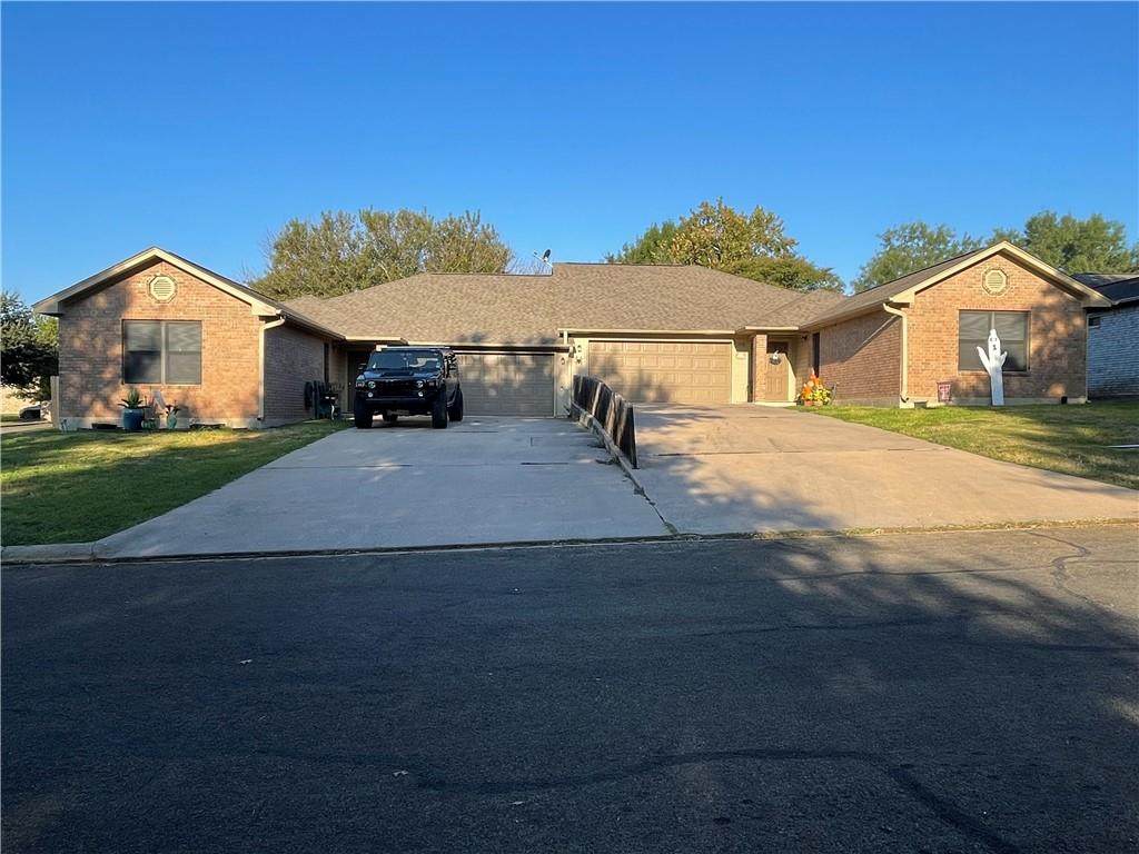 272 Brae Burn Cir - Photo 1
