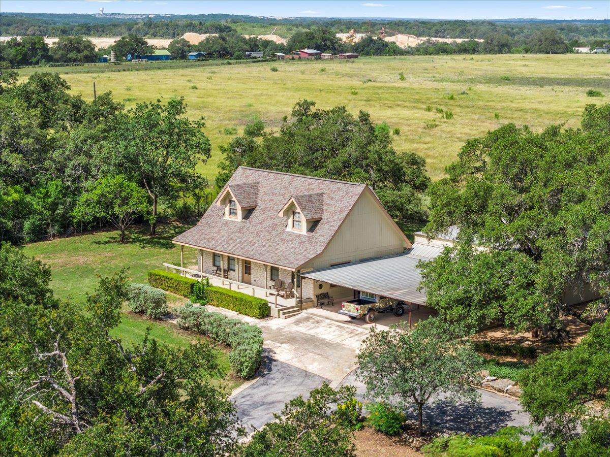 1850 Fm 1626 Highway - Photo 1
