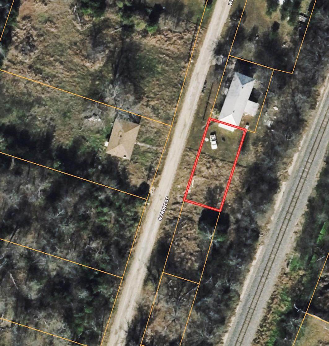 318 Front St - Photo 1