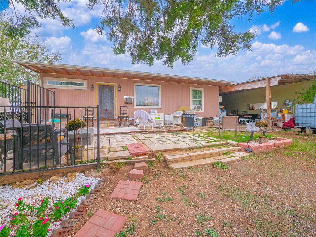 2400 Windy Hill Rd - Photo 1