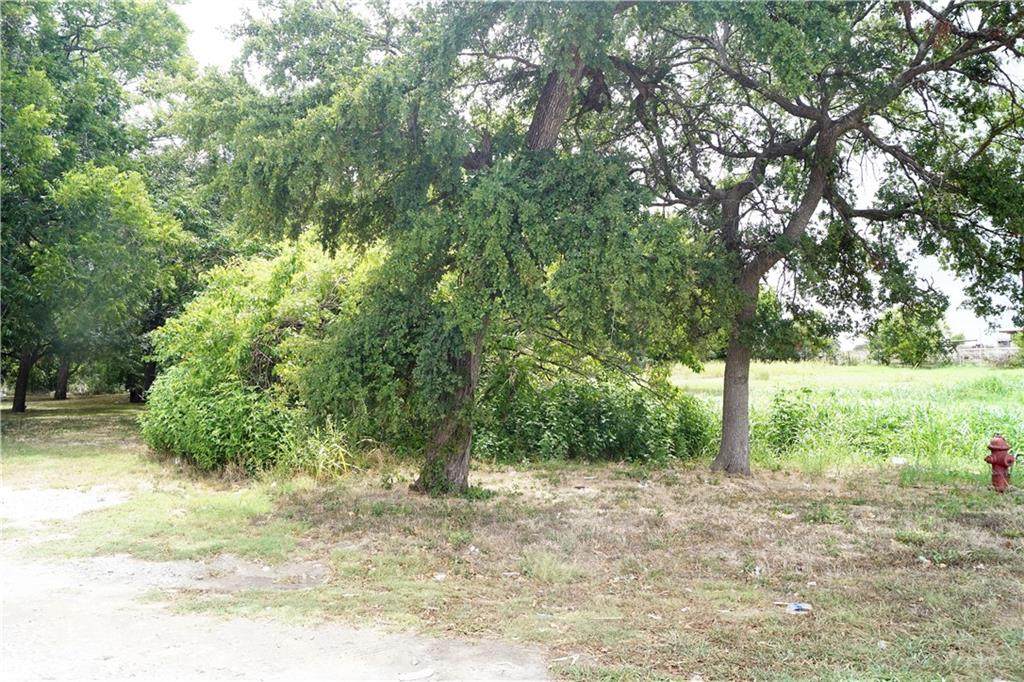 310 Us 290 Highway - Photo 1