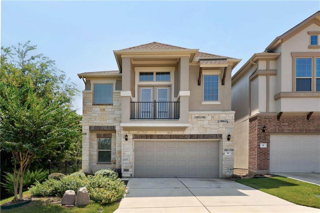 2105 Town Centre Dr - Photo 1