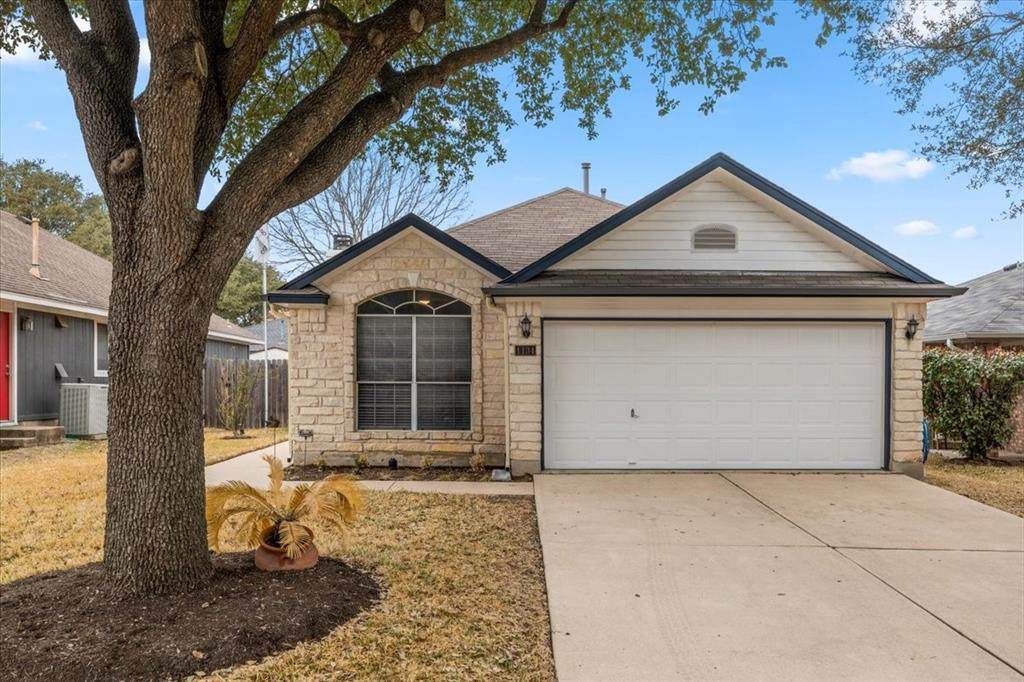 1134 Tetbury Ln - Photo 1