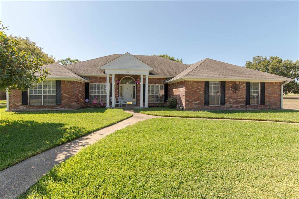 2217 Smith Bluff Rd - Photo 1