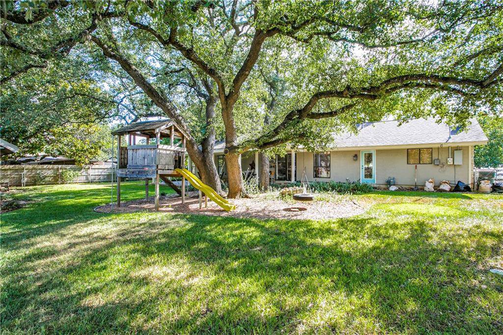 2203 Westwood Ln - Photo 1