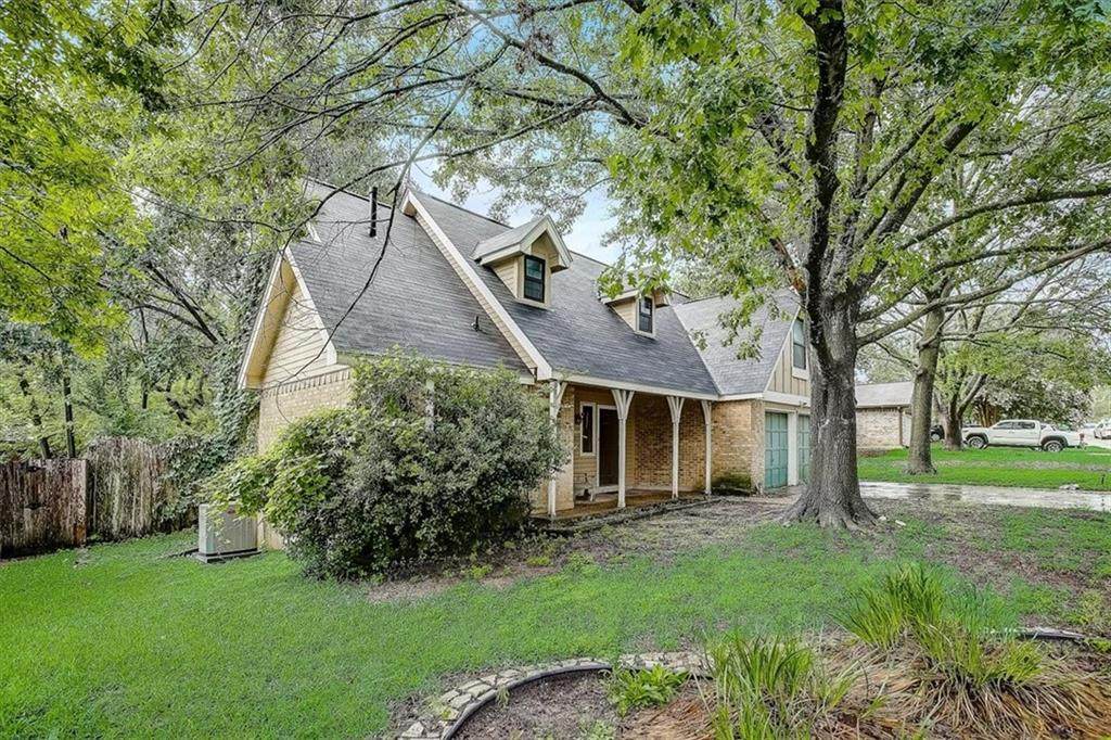 407 Suzzane Rd - Photo 1