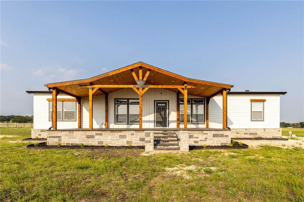 3201 County Road 233 - Photo 1