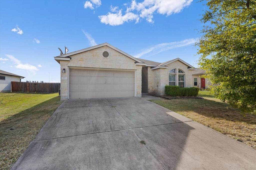 328 Wimberley St - Photo 1