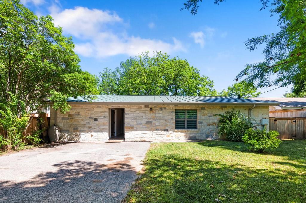 2336 Williams Lakeshore - Photo 1