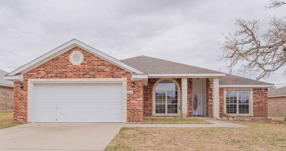 2410 Gail Dr - Photo 1