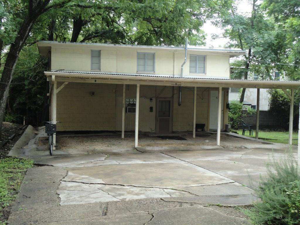 3205 Grooms St - Photo 1