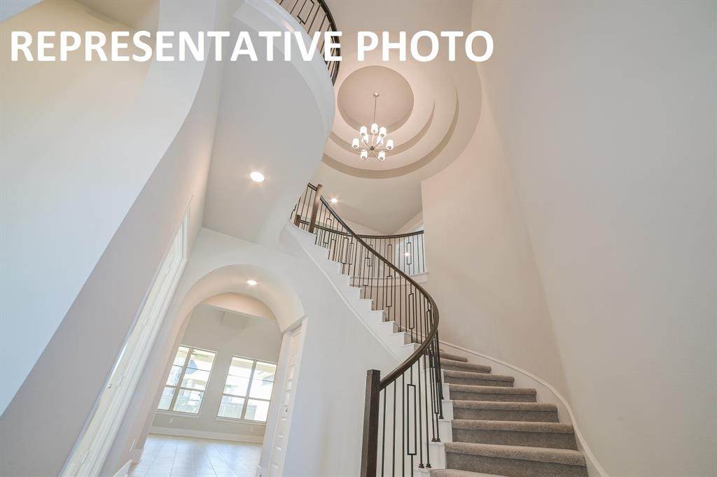 237 Palatino Bnd - Photo 1