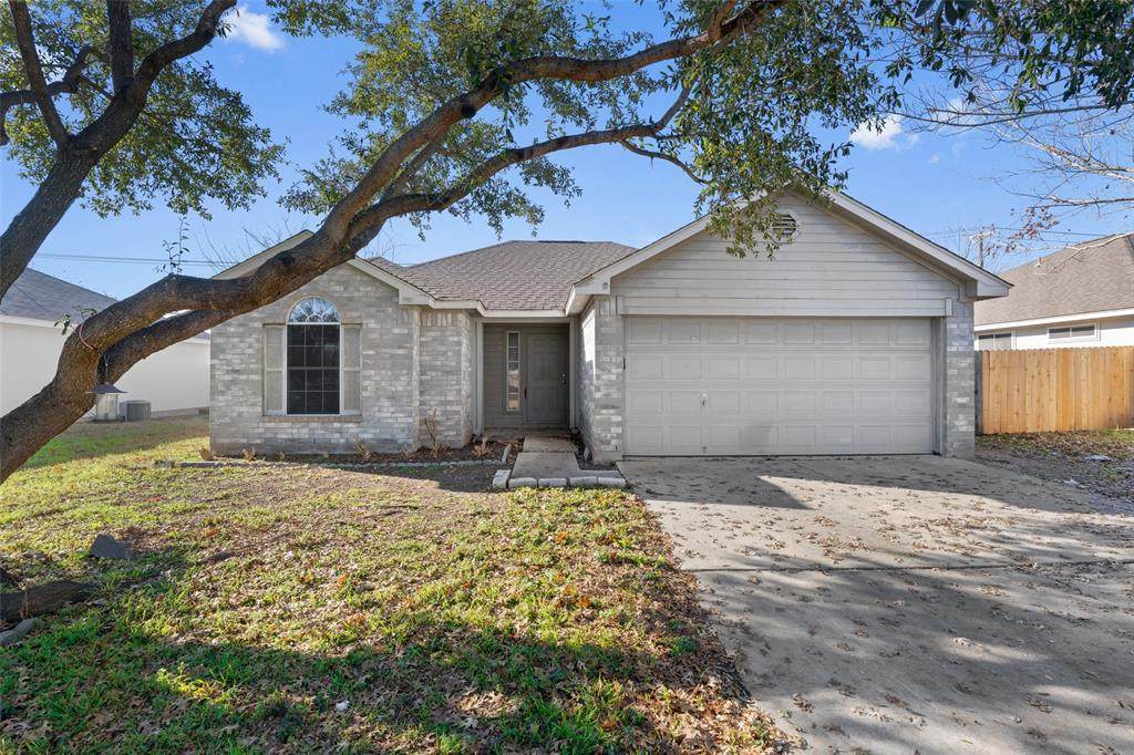 401 Willowbrook Dr - Photo 1