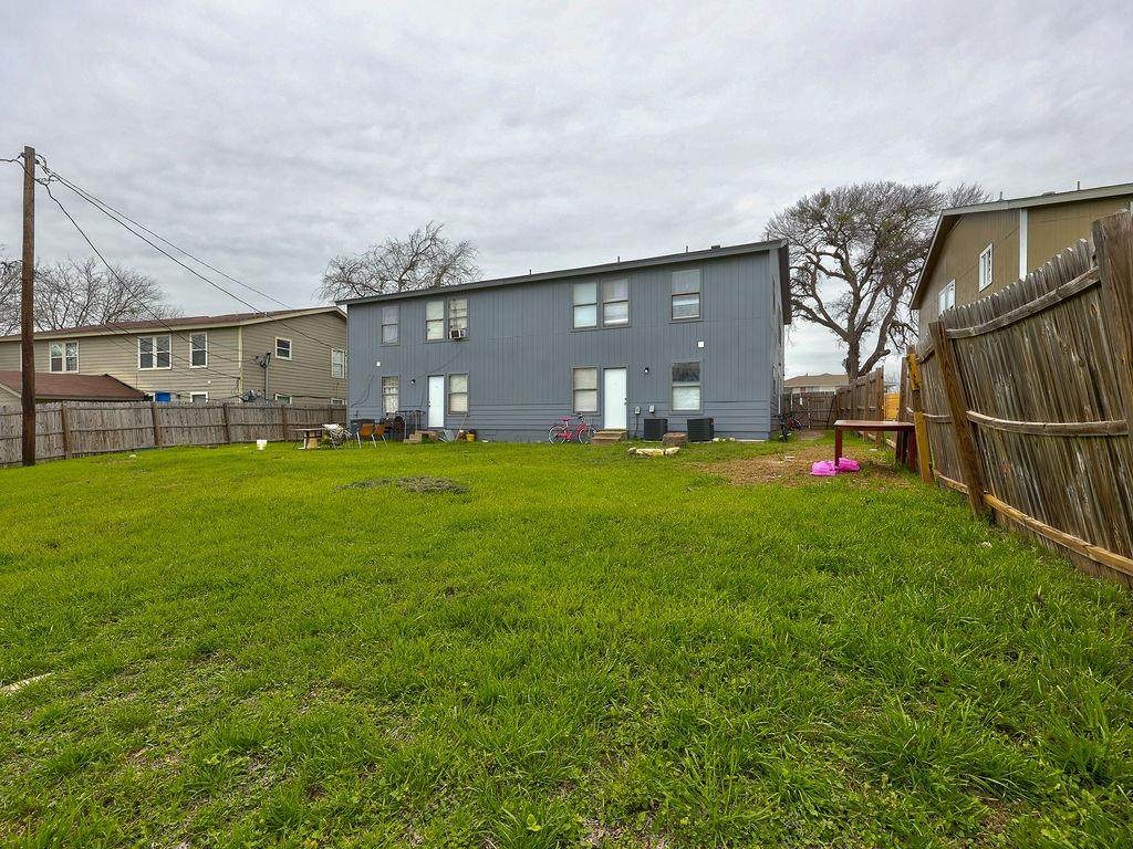 https://bt-photos.global.ssl.fastly.net/austin/orig_boomver_1_4816074-2.jpg