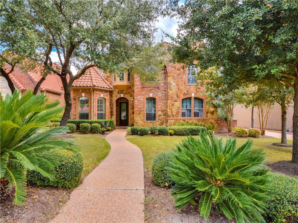 1917 Lakecliff Hills Ln - Photo 1