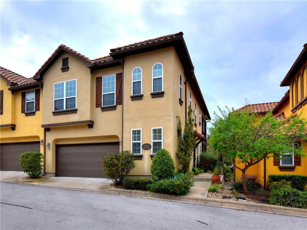 12208 Terraza Cir - Photo 1