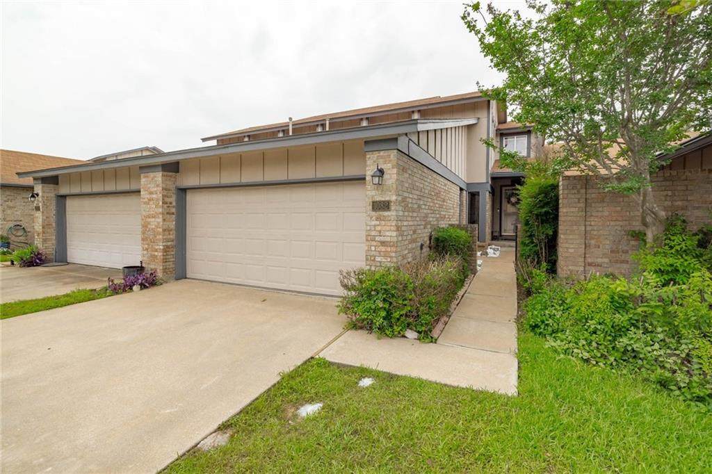 1082 Verbena Dr - Photo 1