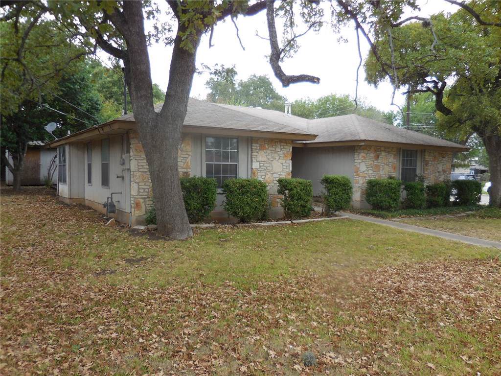 505 Lakeway Dr - Photo 1