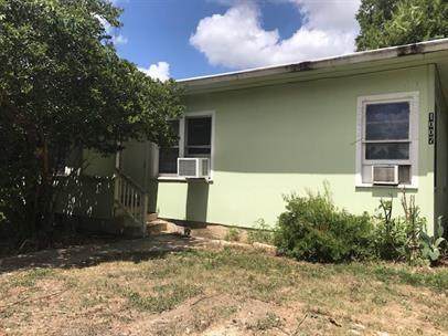 1005 Haynes St - Photo 1