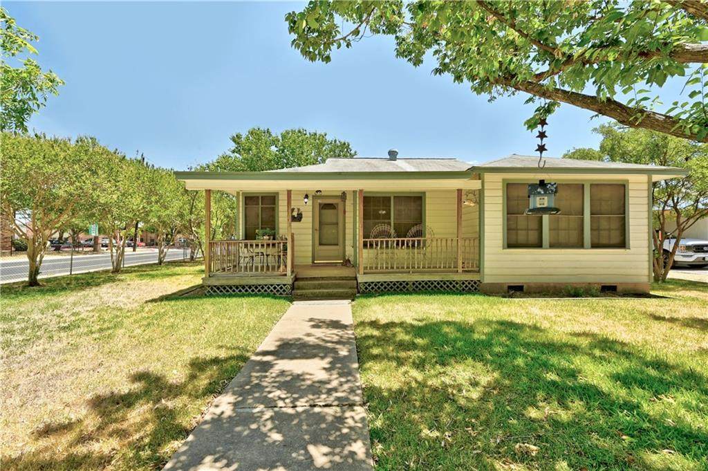 4401 Garnett St - Photo 1