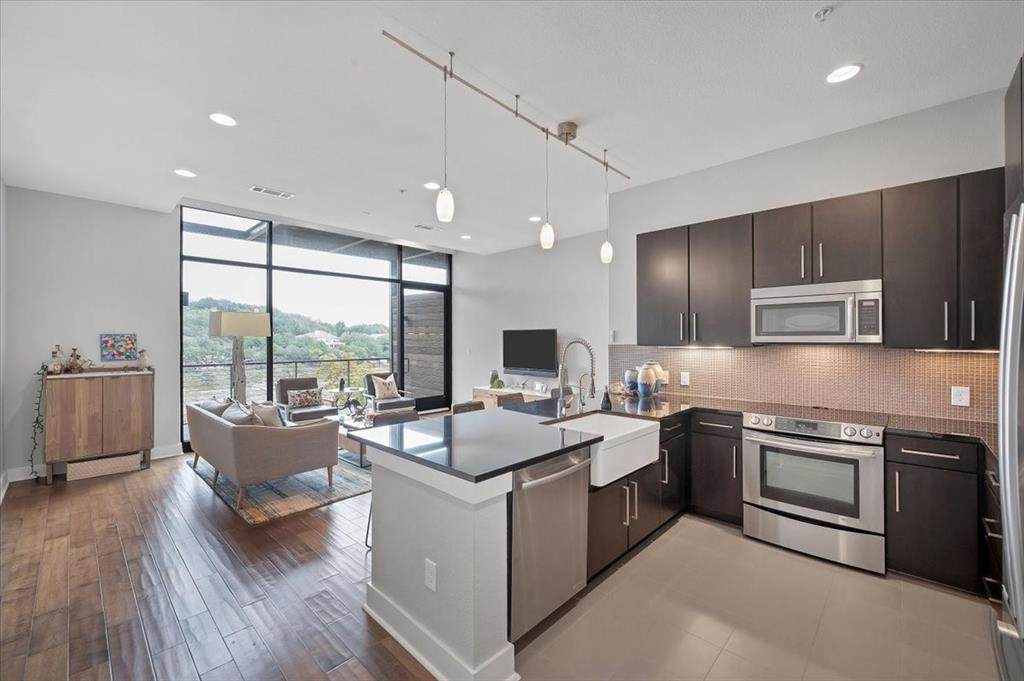 1101 Ivean Pearson Rd - Photo 1