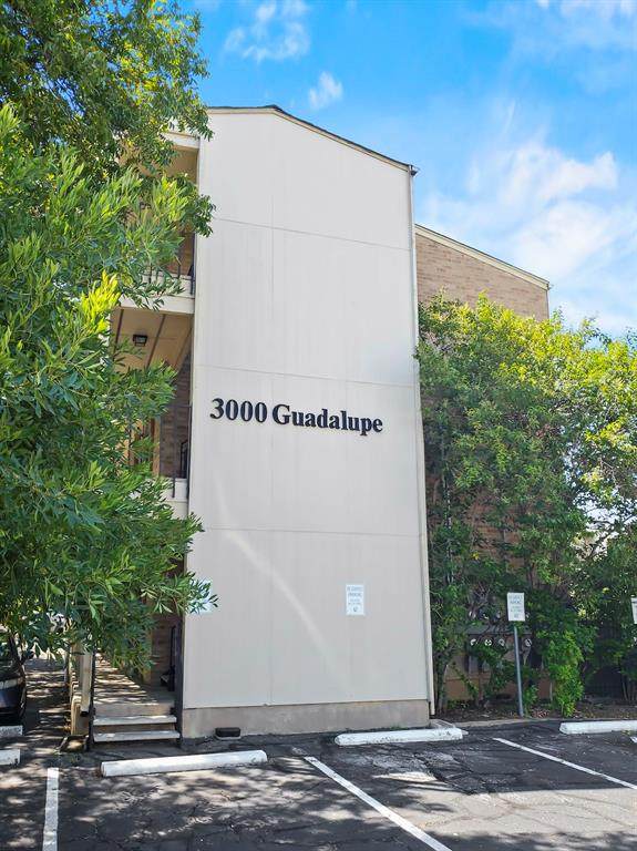 3000 Guadalupe St - Photo 1