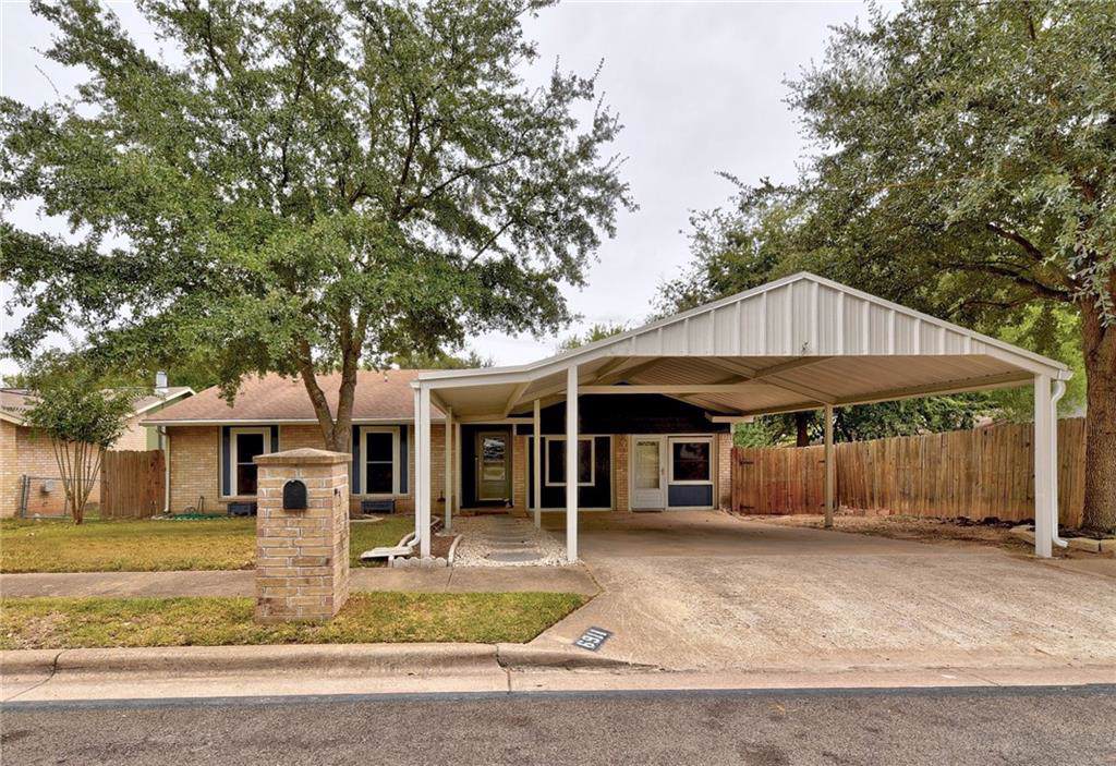 6911 Moonmont Dr - Photo 1