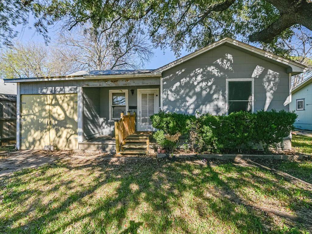 1204 North St - Photo 1
