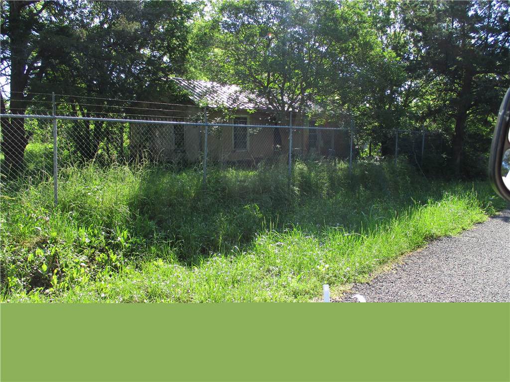1413 Scott - Photo 1