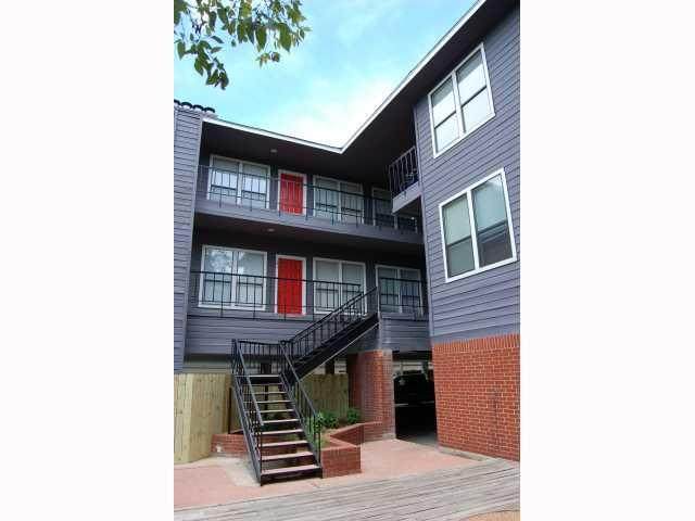 2804 Rio Grande St - Photo 1