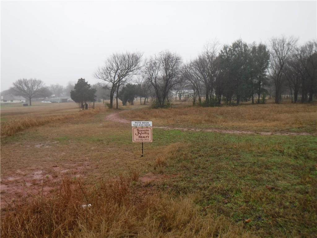 000 Westbrook Ln - Photo 1
