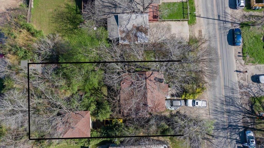 4204 Clawson Rd - Photo 1