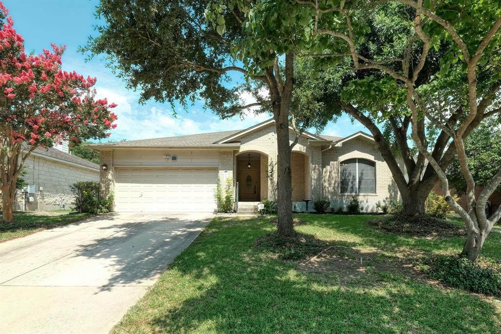 7104 Wandering Oak Rd - Photo 1