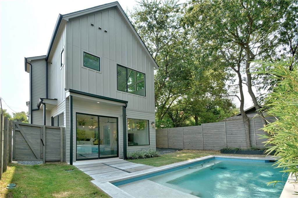1908 Goodrich Ave - Photo 1