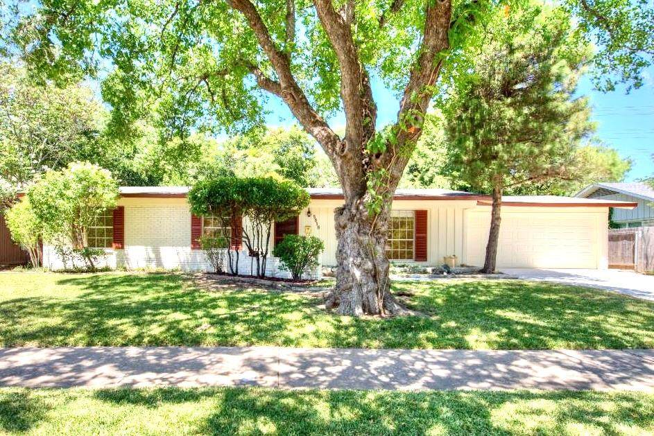 5910 Marilyn Dr - Photo 1