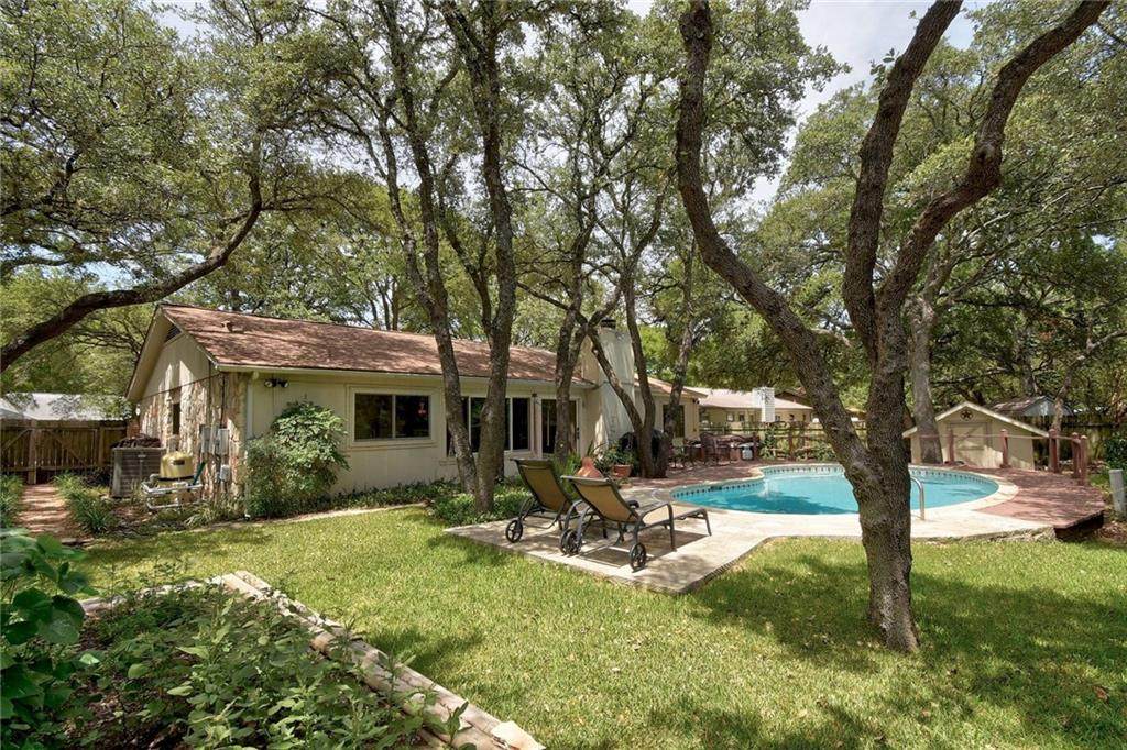 9001 Bubbling Springs Trl - Photo 1
