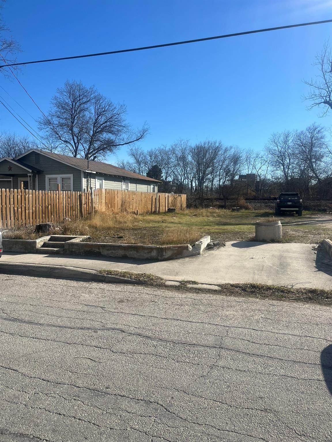 214 Lachapelle - Photo 1