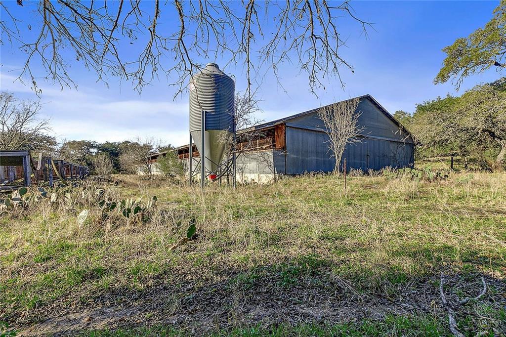 0000 962 East - Photo 1