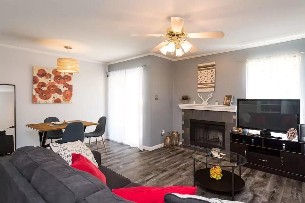 4500 Oltorf St - Photo 1