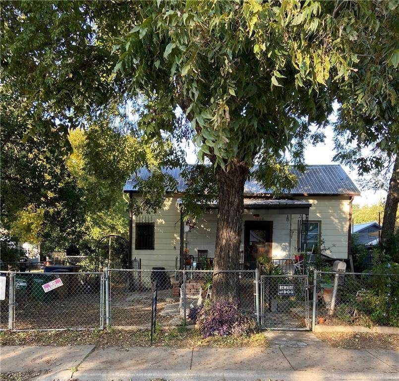 1908 2nd St - Photo 1