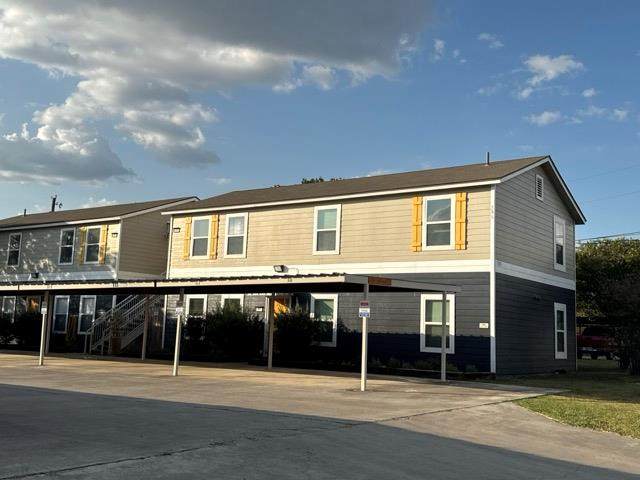 755 River Rd - Photo 1