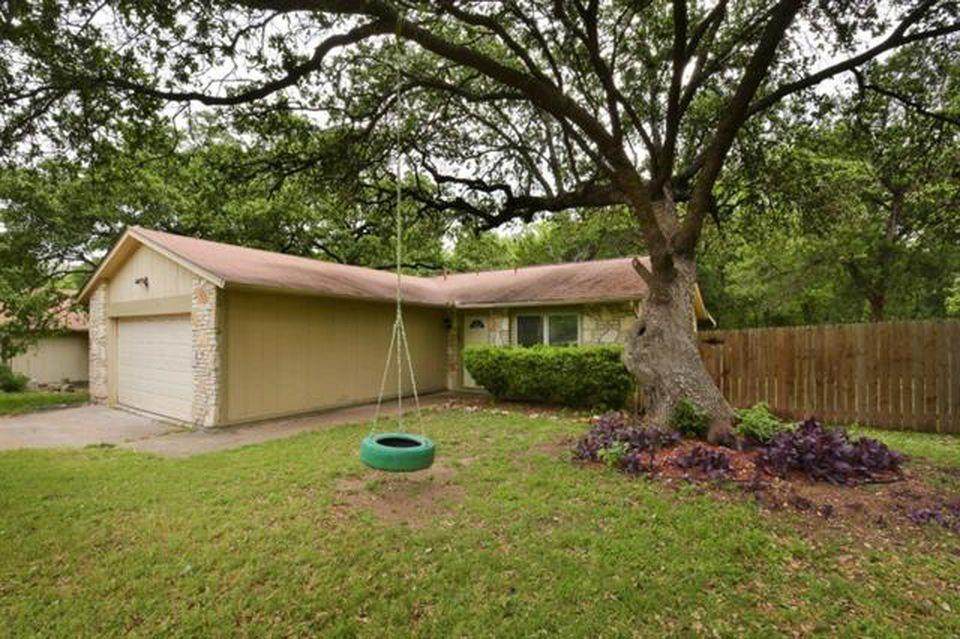 2500 Star Grass Cir - Photo 1