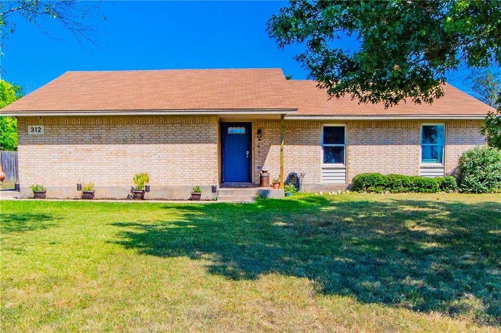 312 Sunset Dr - Photo 1