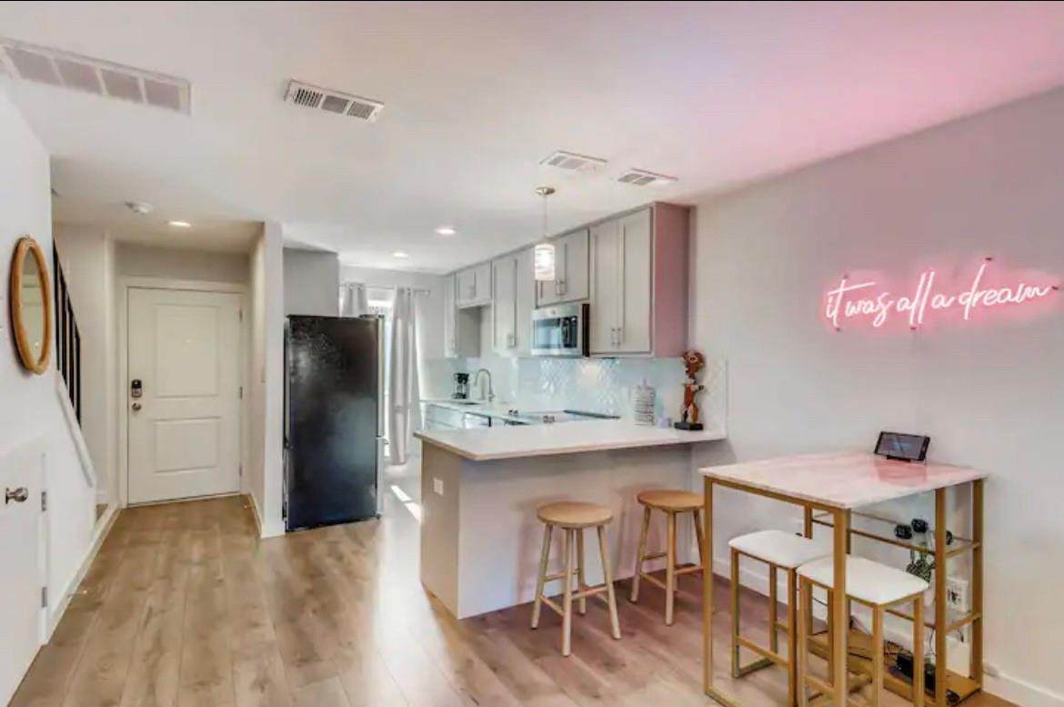 3810 Southway Dr - Photo 1