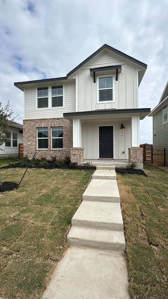 379 Keefer - Photo 1