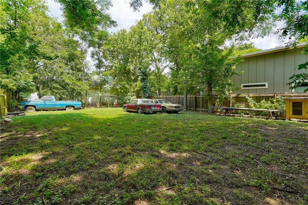 1118 3/4 Gunter St - Photo 1